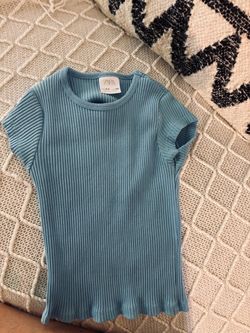 Zara  girls T-shirt size 8-9
