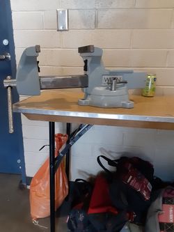 Huge WILTON BENCH VISE / VICE 8" Wide jaws