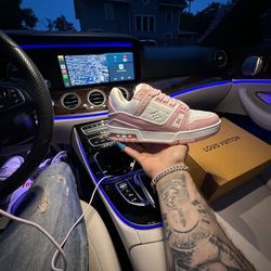 LV Sneakers Pink Women’s Size 8-8.5