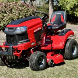 CRAFTSMAN T2200 Turn Tight 42-in Single cylinder Gas Lawn tractor - 20 Hours.