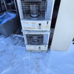 2 Kerosene Heaters