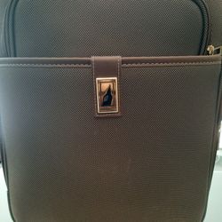 London Fog Carry On and Overnight Bags