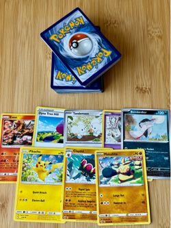 Collectible Pokémon Cards 99 Total