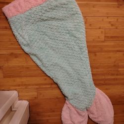 Plush Mermaid Tail 
