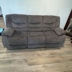Reclining Sofa Set