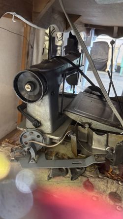 Sewing Machine Singer for parts