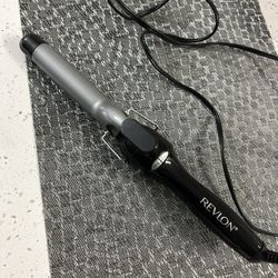 Revlon hair curler 