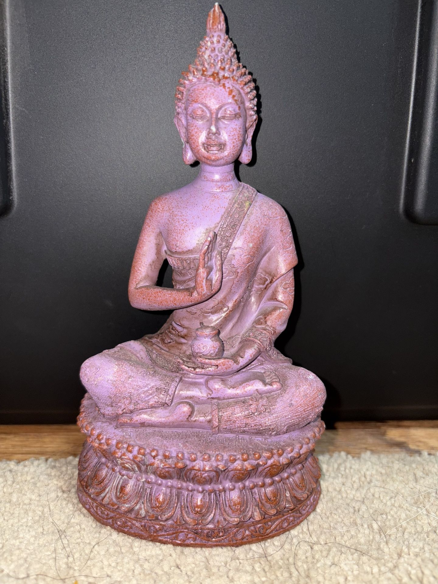  Shui Thai meditating statue