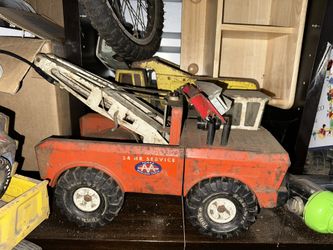 Tonka, AAA vintage tow truck