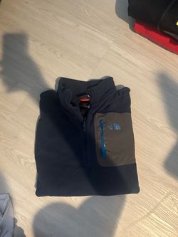The North Face Quarter-Zip Fleece Pullover