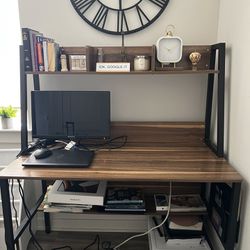 Computer desk with Hutch 