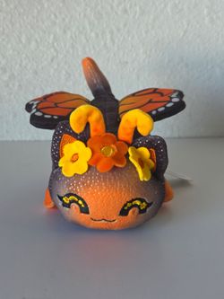 Aphmau MeeMeows 6" Mystery Plush Claire's Exclusive Monarch Butterfly Cat