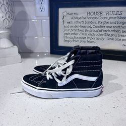 vans unisex size 6 girls Or 4.5 boys 