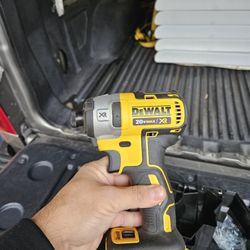 Dewalt Impact  Driver Kit