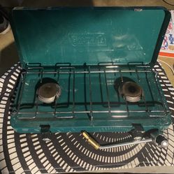 Coleman (2) Burner Camping Stove (Vintage)