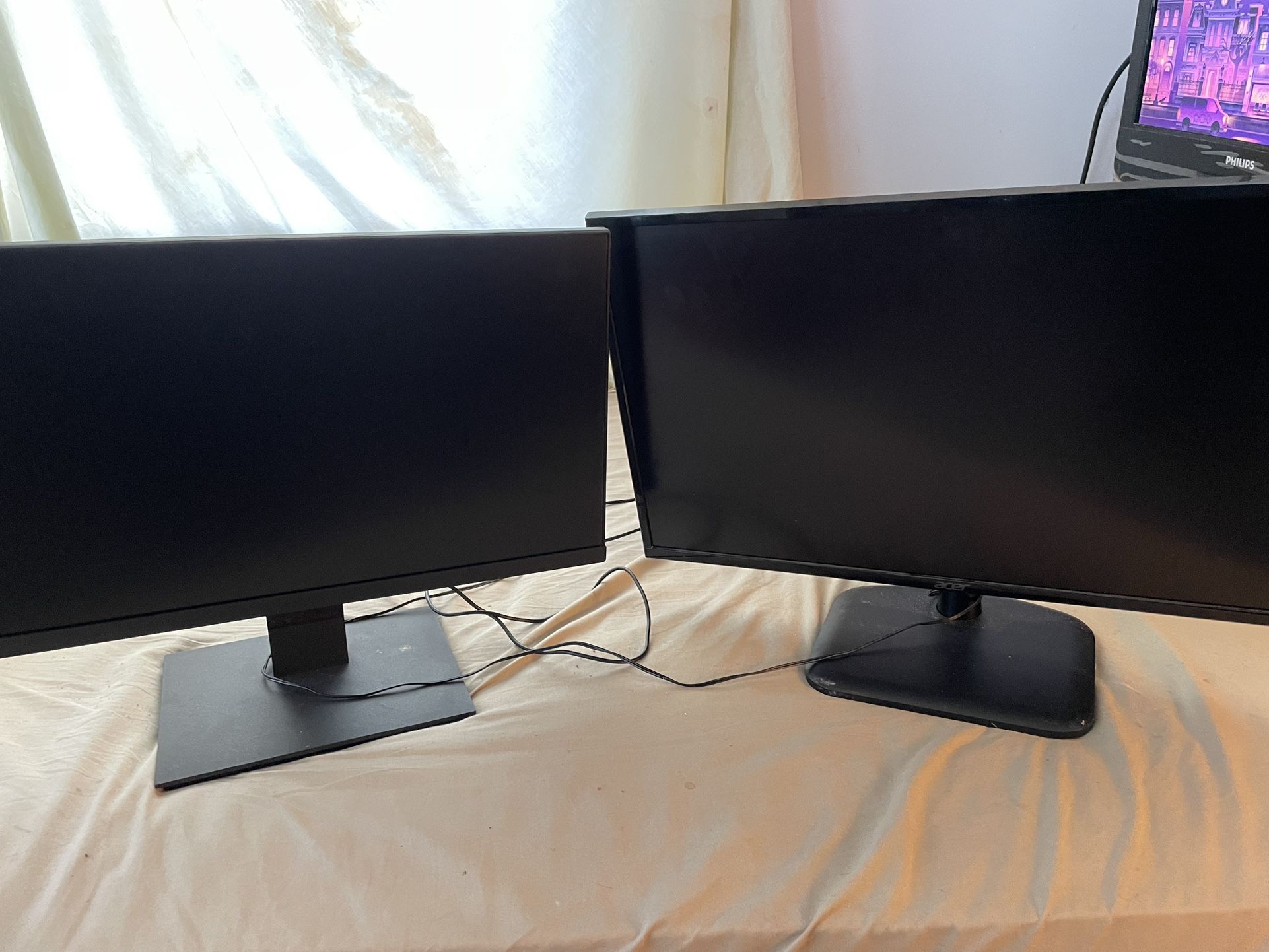 2 Monitors + Game Stop Gaming Headphones