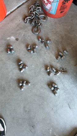 31 Lug nuts