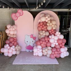 Hello Kitty Balloon Decor