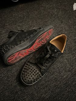 red bottoms shoes