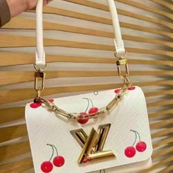 White Cherry Bag

