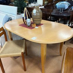 Oval Kitchen Table 