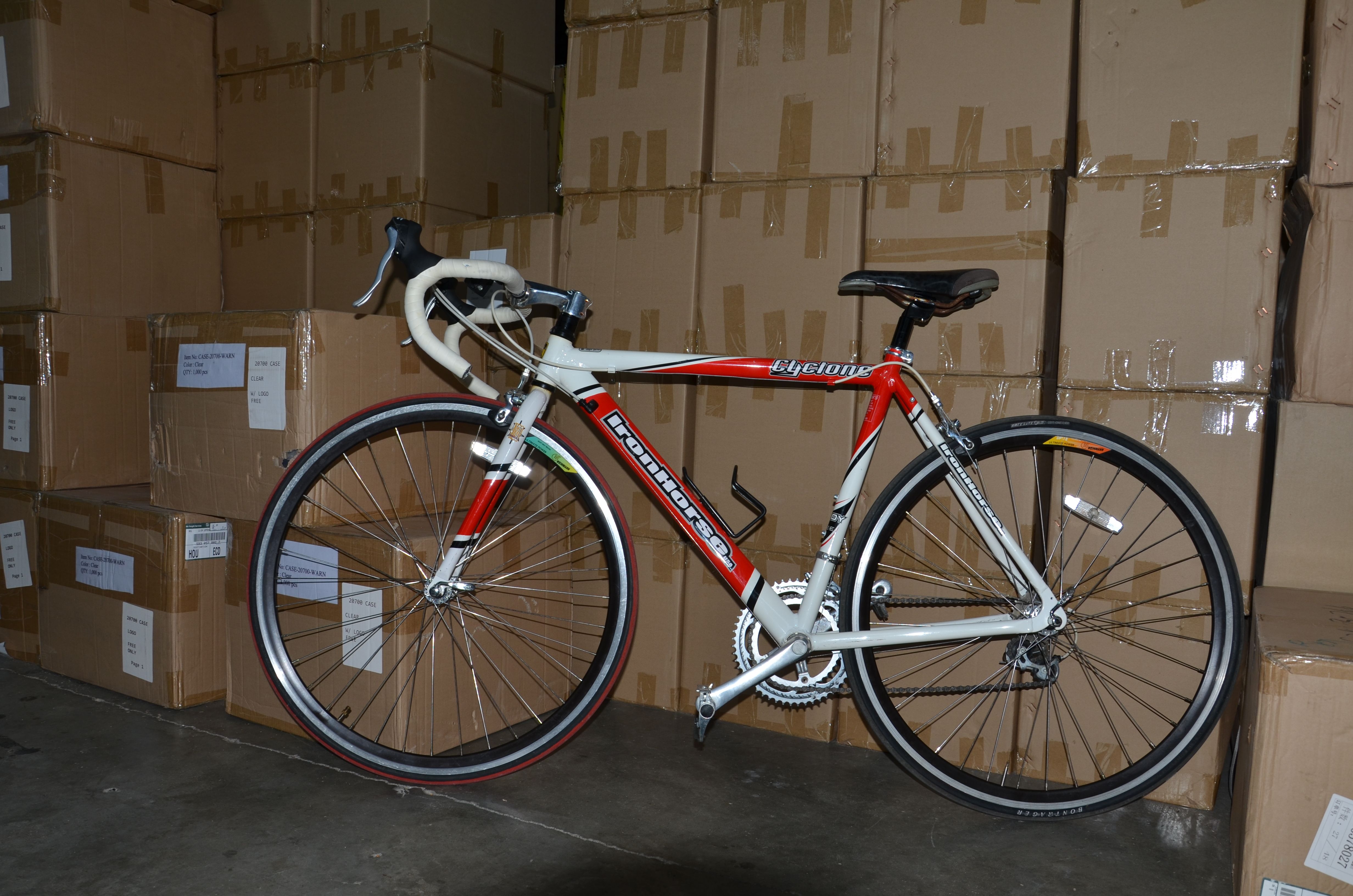 Ironhorse - Cyclone Road bike 52 CM