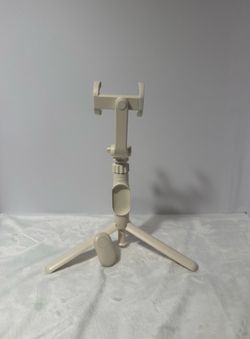 Desktop tripod