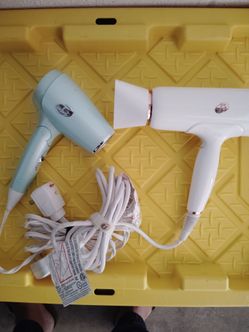 Woman's hair blower works perfectly