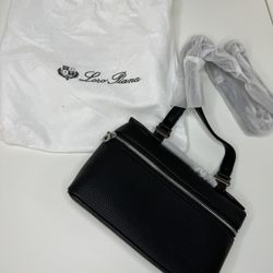 Loro Crossbody Bag 