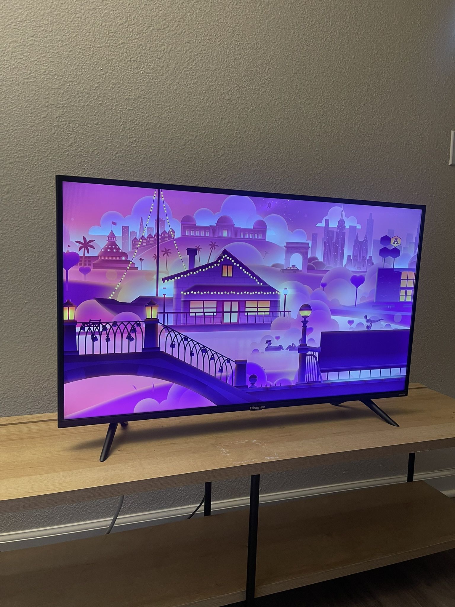 Hisense 40-inch LED LCD Roku TV