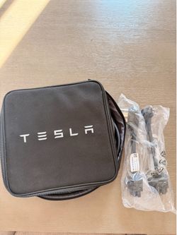 Tesla mobile charger gen 2