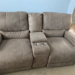 Sectional Sofa 