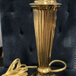 1960s Regency Style Vintage Brass Lamp