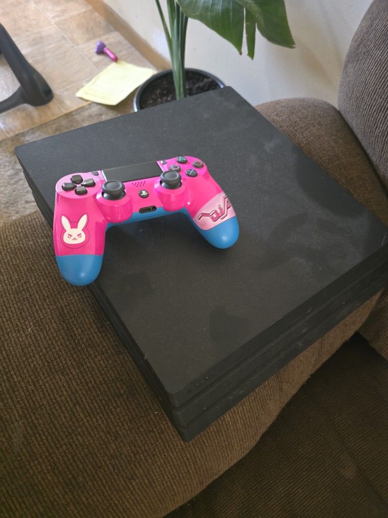 Ps4 And Diva Controller 