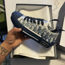 Dior Shoes 