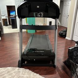 Pro Form 9000 Treadmill 