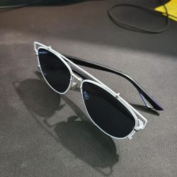 Used Christian Dior Sunglasses (Acceptable)