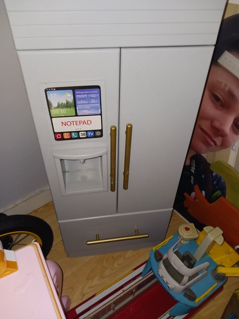 Kids Wood 36in Cabinet Use Play Frig Or Cloths Toys Etc 20 Firm