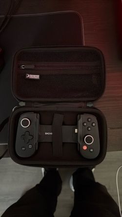 USB-c backbone w/ case
