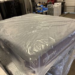 QUEEN MATTRESS PURPLE 