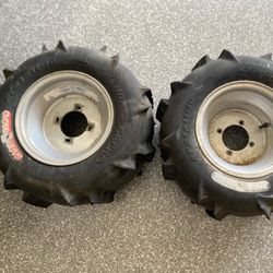 Quad Paddle Tires AT21x11-10