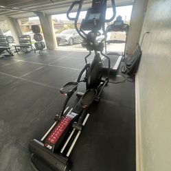 Sole E35 Commercial Grade Elliptical  