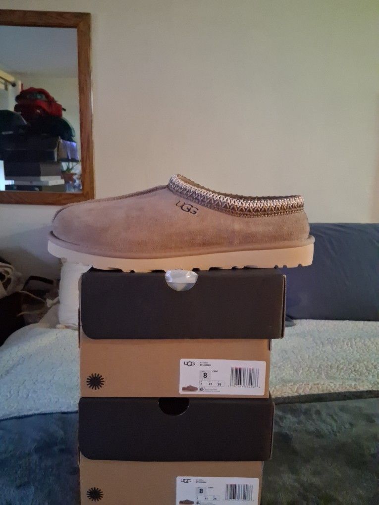 Ugg Tasman "Caribou" Size 8 Brand New