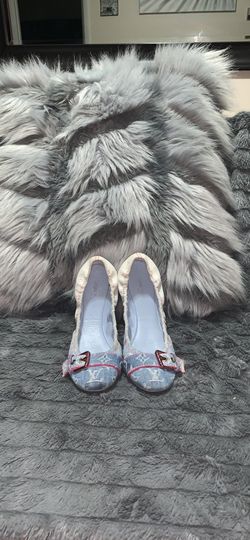 Louis Vuitton flats shoes