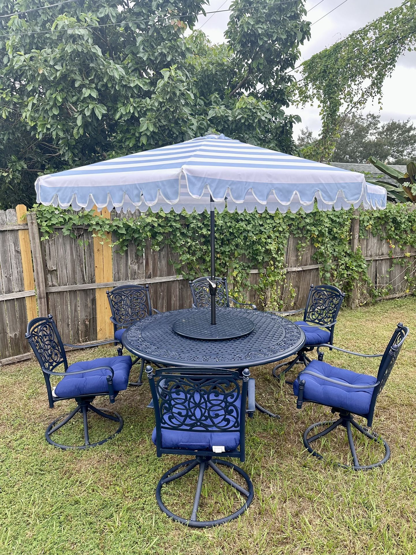 Metal Table & Chair Set