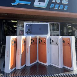 iPhone 17 Pro Max (Factory Unlocked) NEW