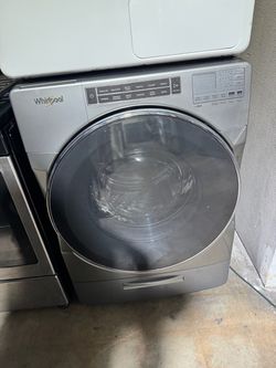 Whirlpool Front Load Washing Machine