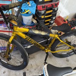 SE Bikes Beast Mode Ripper 27.5+ BMX Bike Gold
