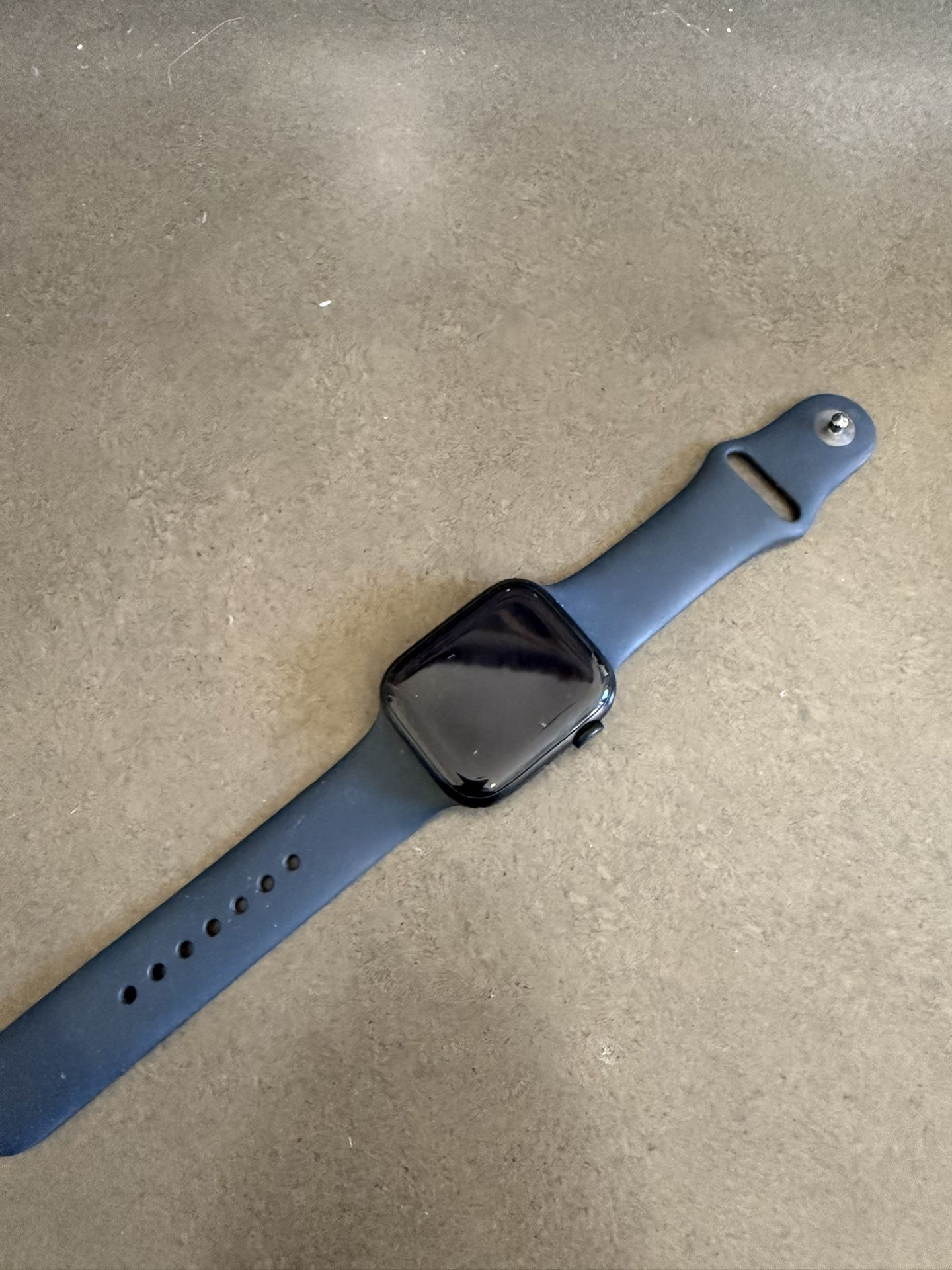 Apple Watch Series 7 45 mm