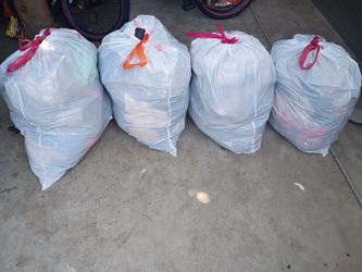 Volsas de ropa para niño size 4_5_6_7_ años